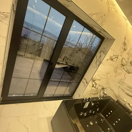 Bella Vista